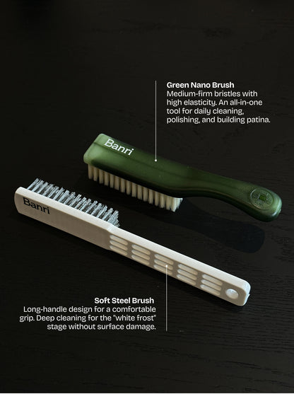 Professional Wenwan brush set featuring a long-handle soft steel brush and green nano brush by Banri.