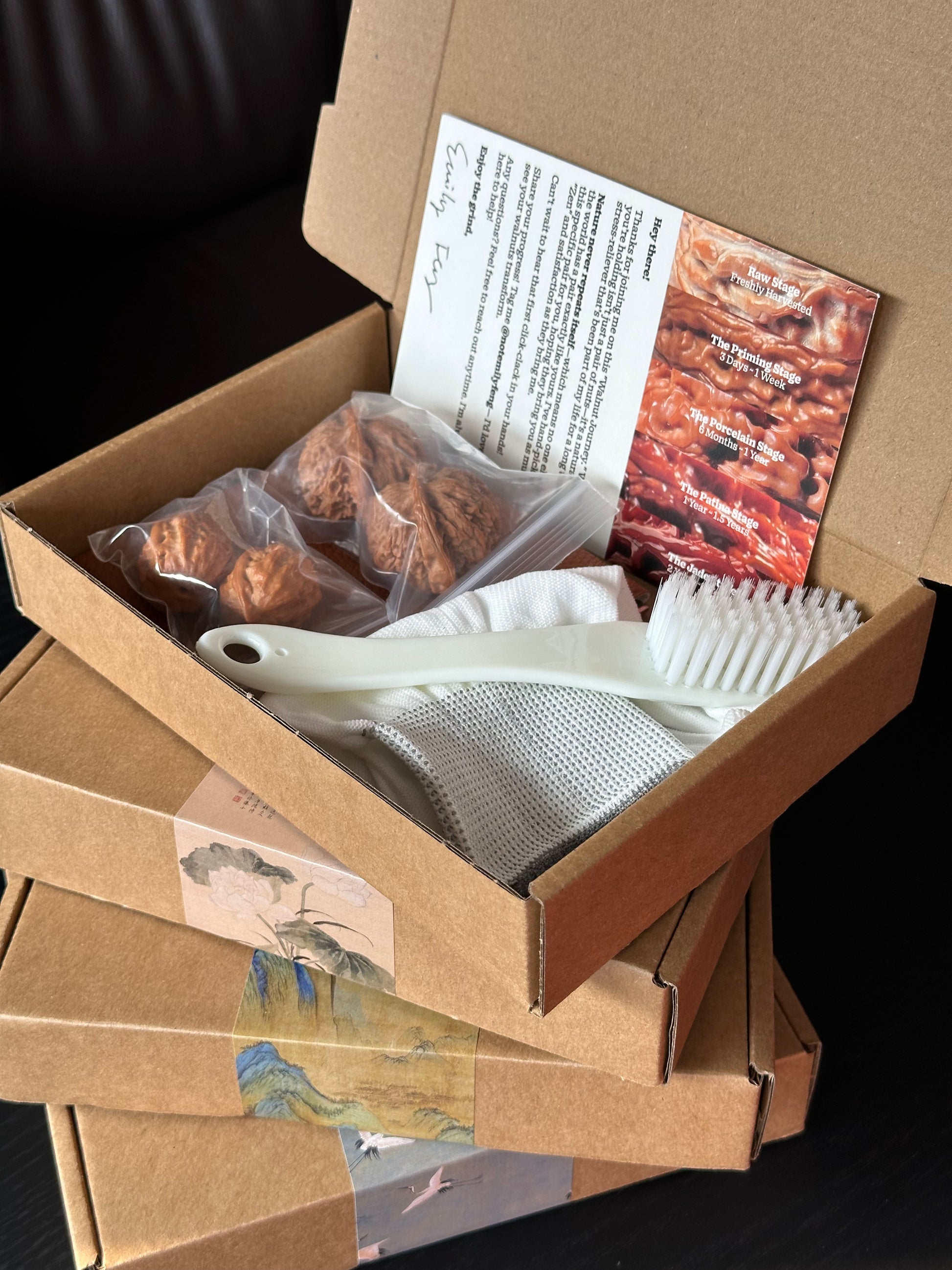 Banri mindful Wenwan walnut starter kit beautifully arranged in a gift box for beginners.